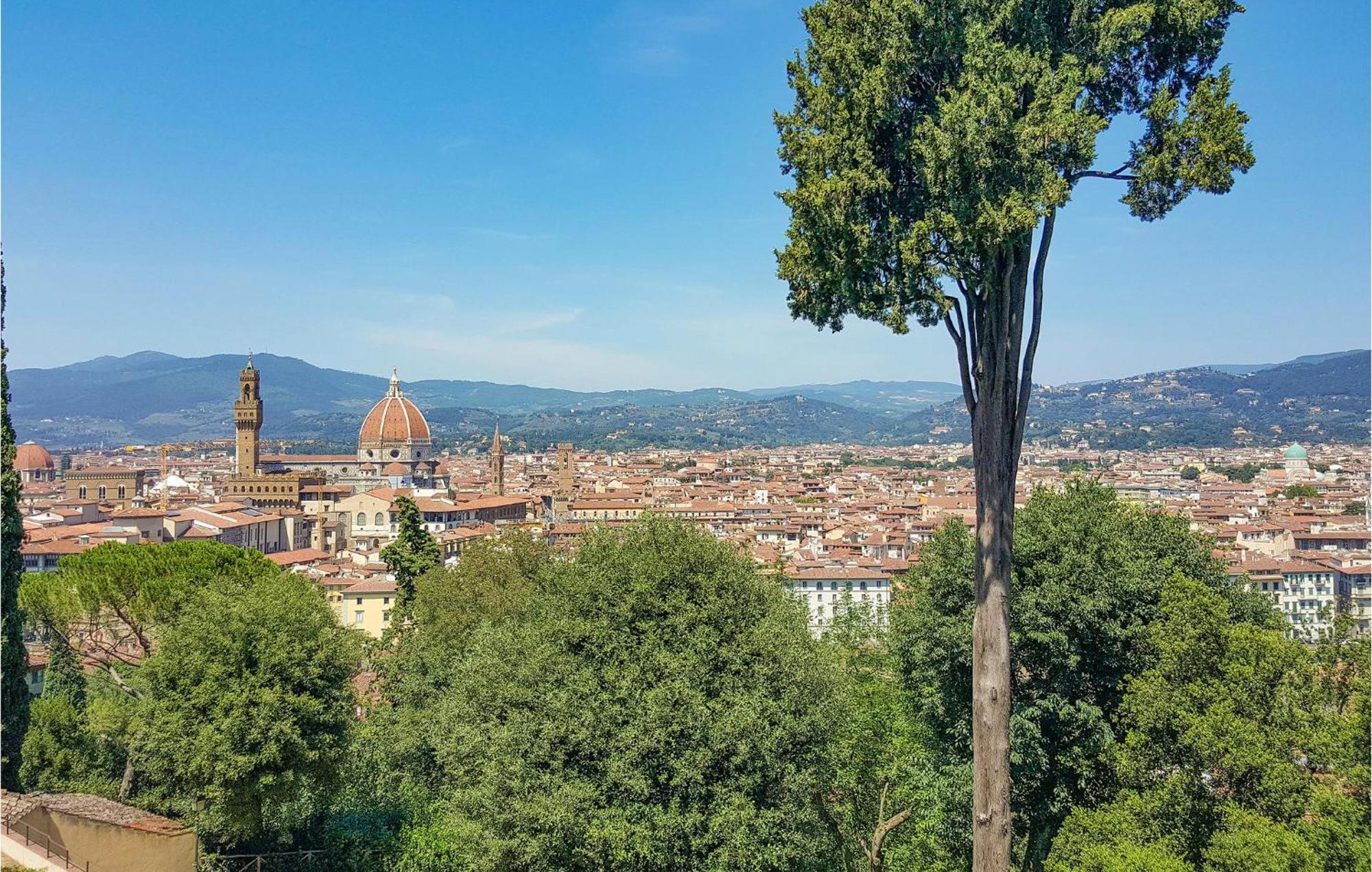 Awesome Apartment In Firenze With Wifi Luaran gambar